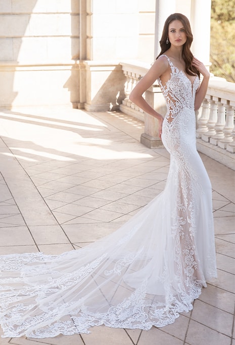 Low back wedding dress «Eddie»